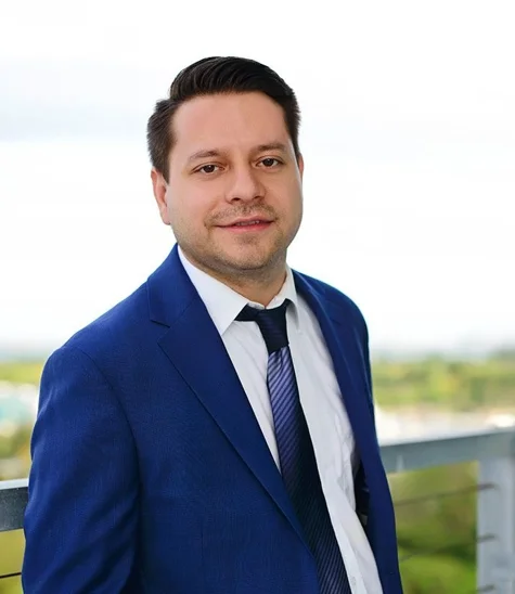 Mauricio Escorcia – Paralegal Mauricio Escorcia, paralegal at a Criminal Defense Law Firm